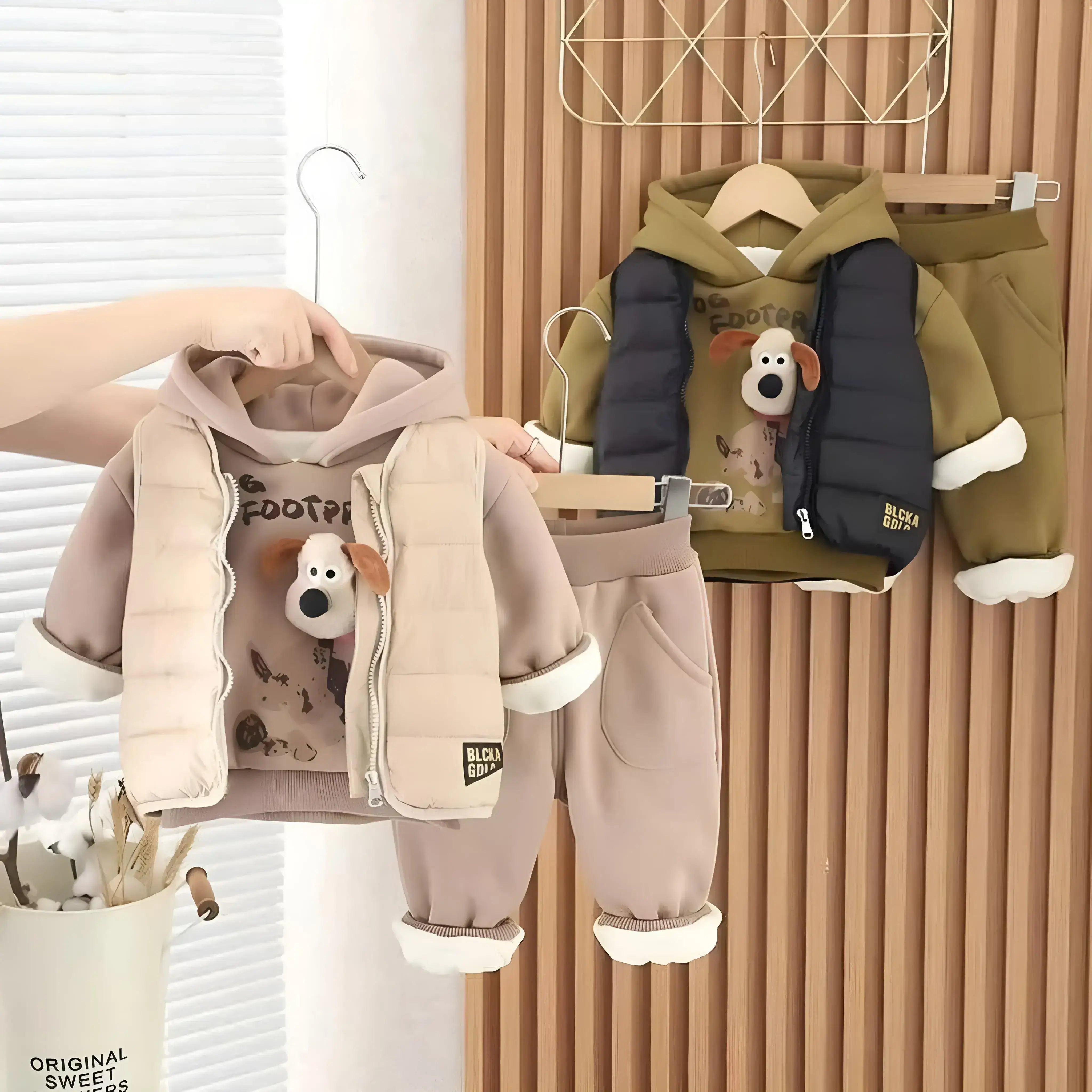 Conjunto Infantil de Três Peças com Capuz-Loja ConjuntoInfantil