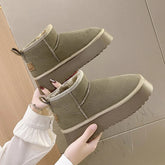 Bota Feminina Curta Acolchoada Plataforma Confortável - (Promoção de Inverno )