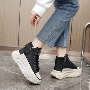 Tênis Feminino Plataforma com Design Vulcanizado Respirável Estilo Casual