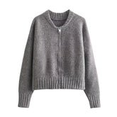 Casaco Feminino Vintage de Malha com Zíper e Gola Redonda