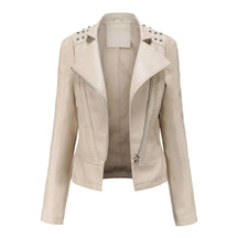 Jaqueta Feminina Slim Estilo Biker com Gola Dobrável e Detalhes Retrô