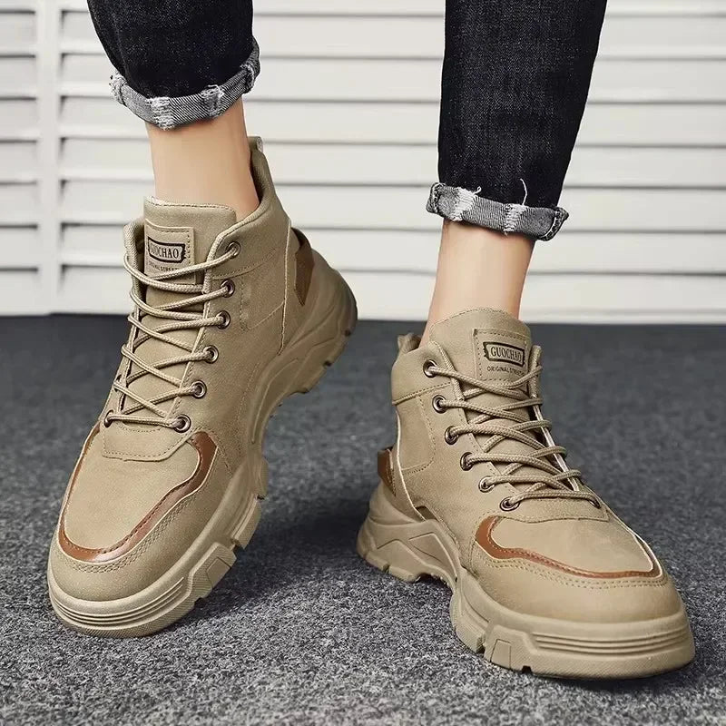 Bota Masculina de Cano Curto Estilo Britânico Antiderrapante Confortável – (Promoção de Inverno 2025)