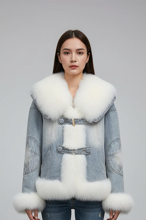 Jaqueta Jeans Feminina com Gola e Forro de lã