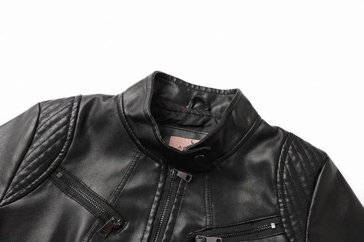 Jaqueta Feminina Slim Black Luxe com Gola Alta Estilo Motociclista
