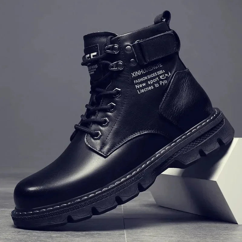Bota Masculina de Cano Alto Estilo Motoqueiro Impermeável com Design Casual