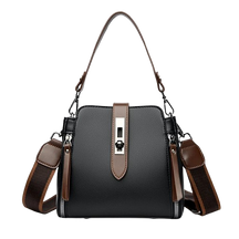 Bolsa Feminina Tiracolo Carolina: Feita em Couro Sintético